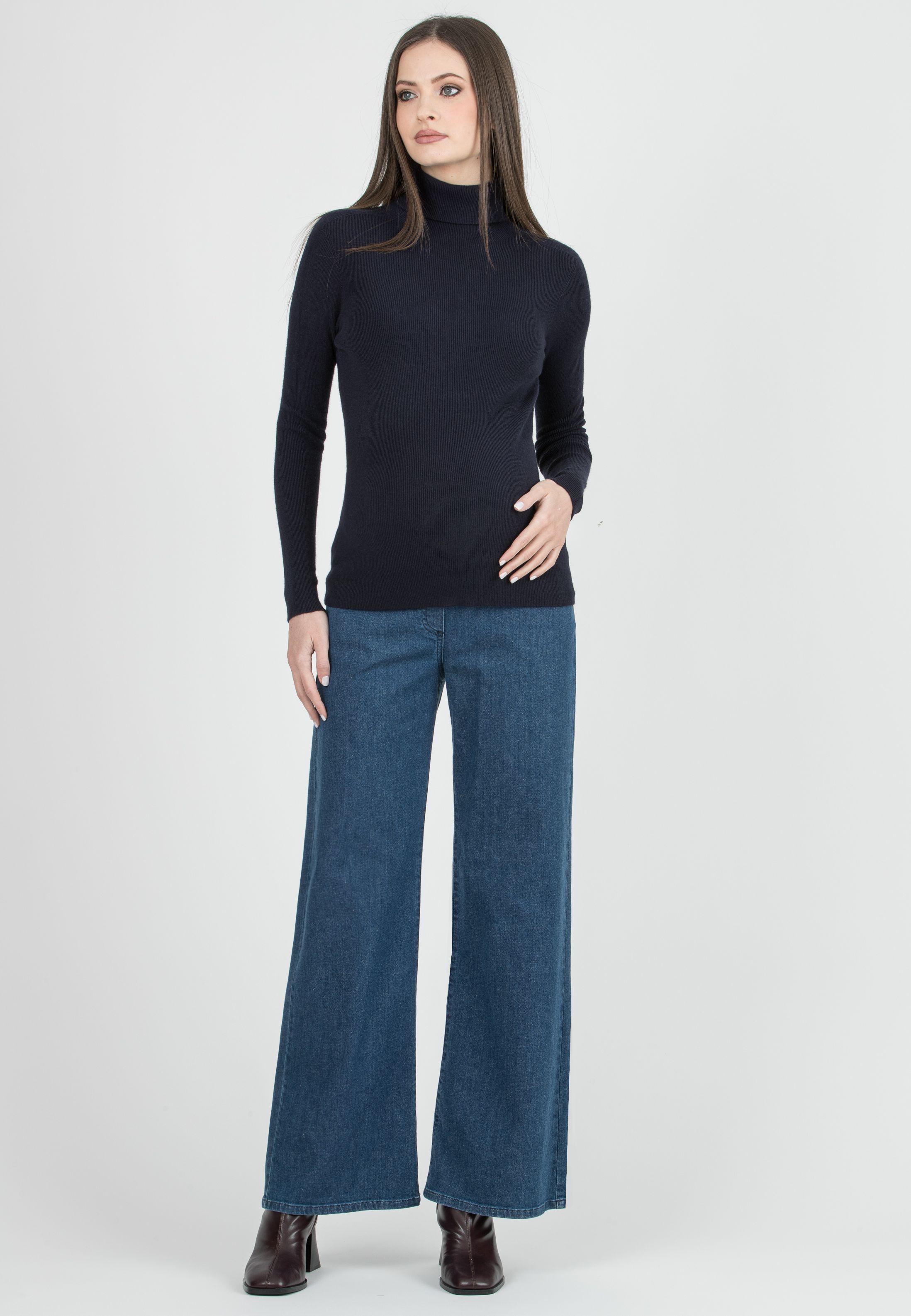 NOAH - Wide Leg Maternity Jeans in Denim (Blu)