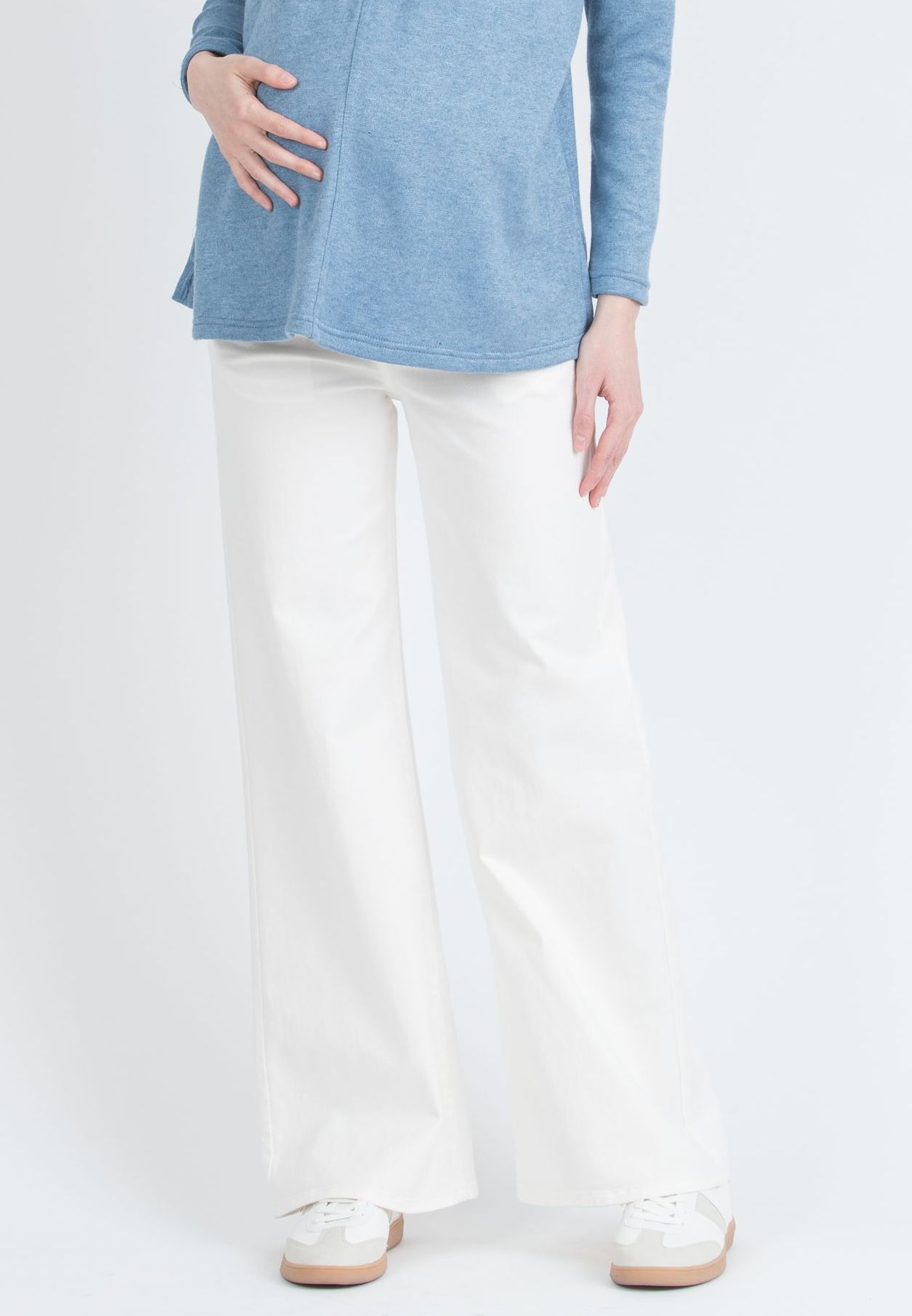 NOAH – Maternity Wide-Leg Jeans in Coloured Denim (Avorio)