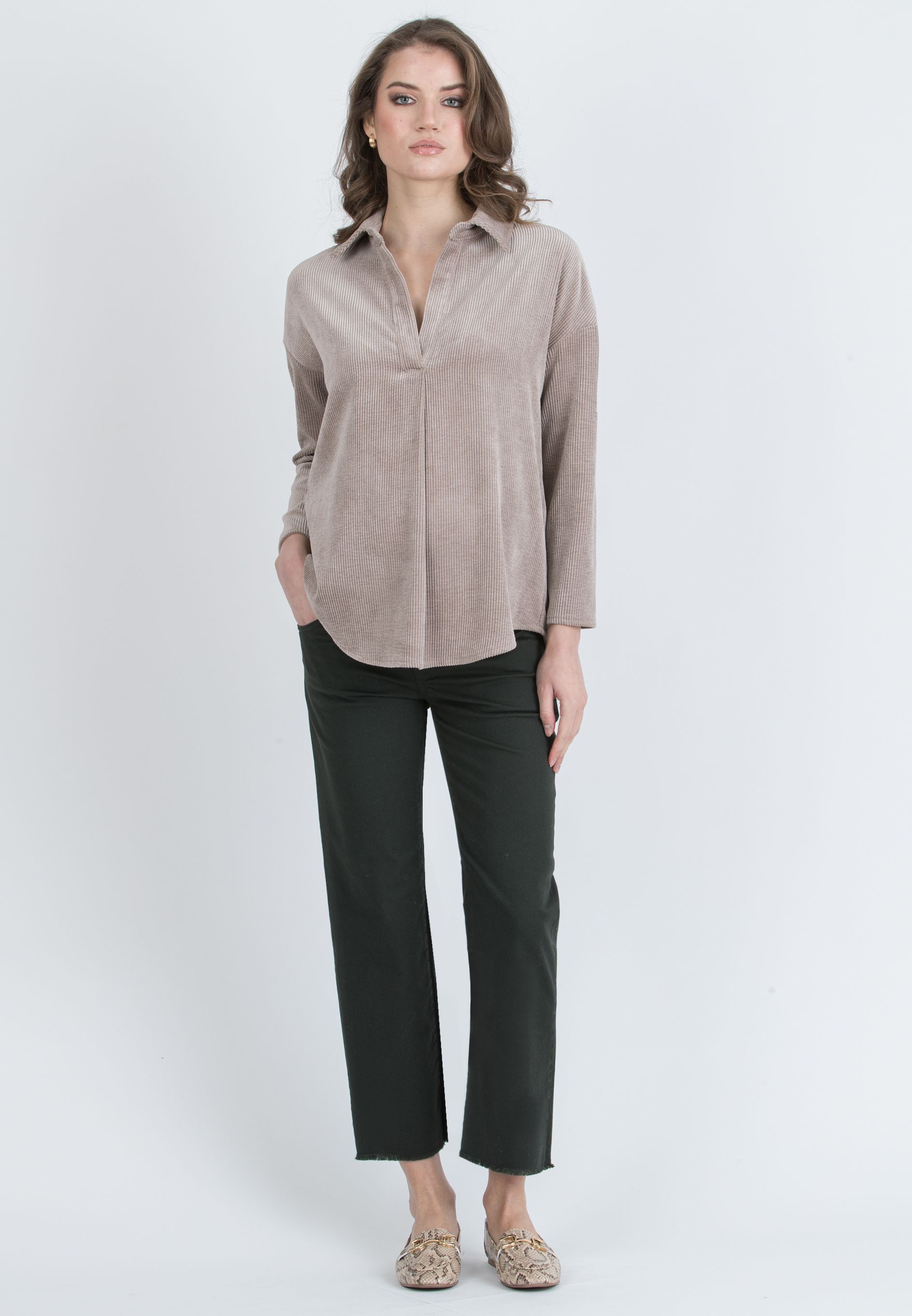 GIADA - Colorful Maternity Straight Jeans with Fringed Hem (Verde)