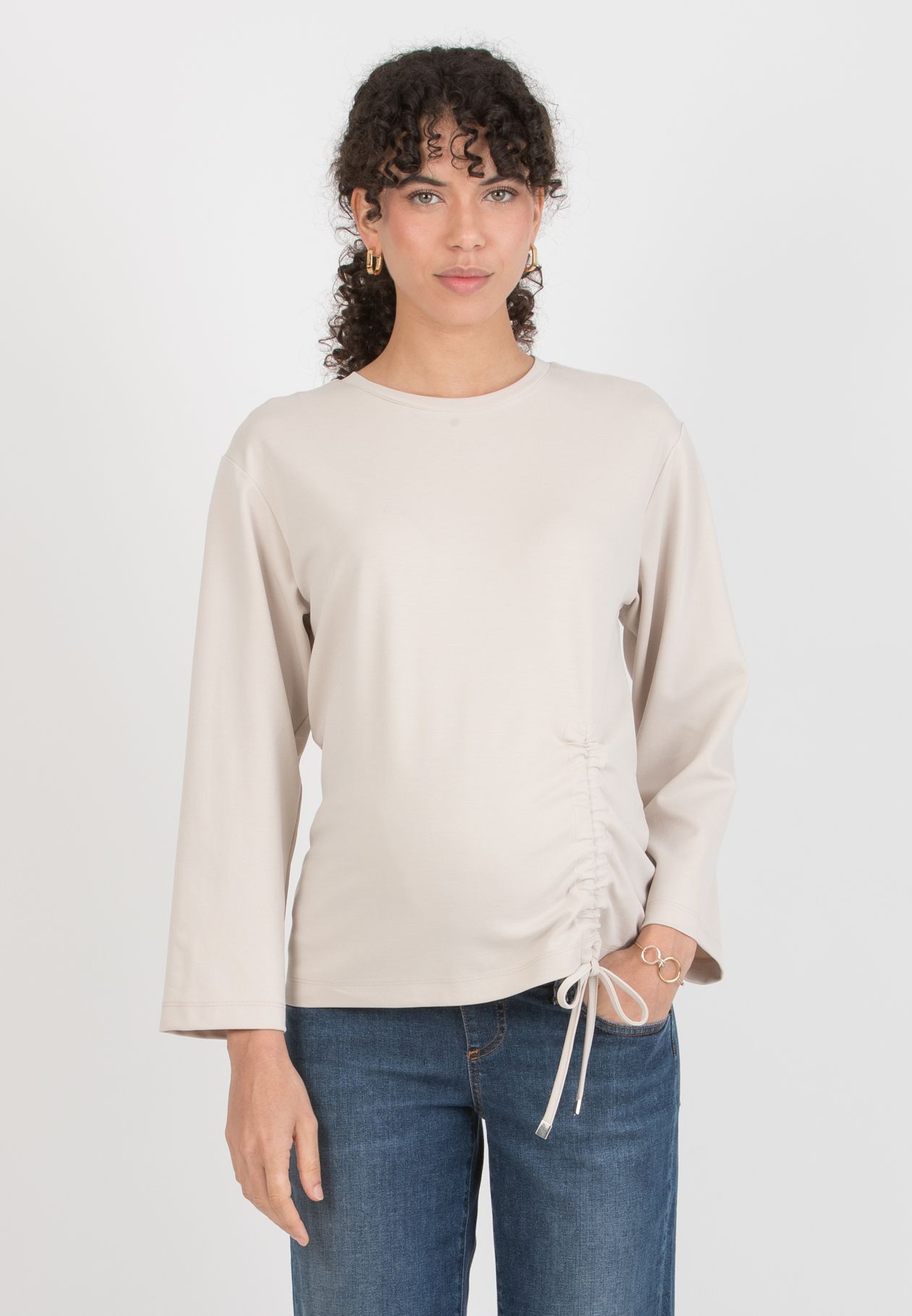REMY – Maternity Modal Sweatshirt with Ruched Detail (Gesso)