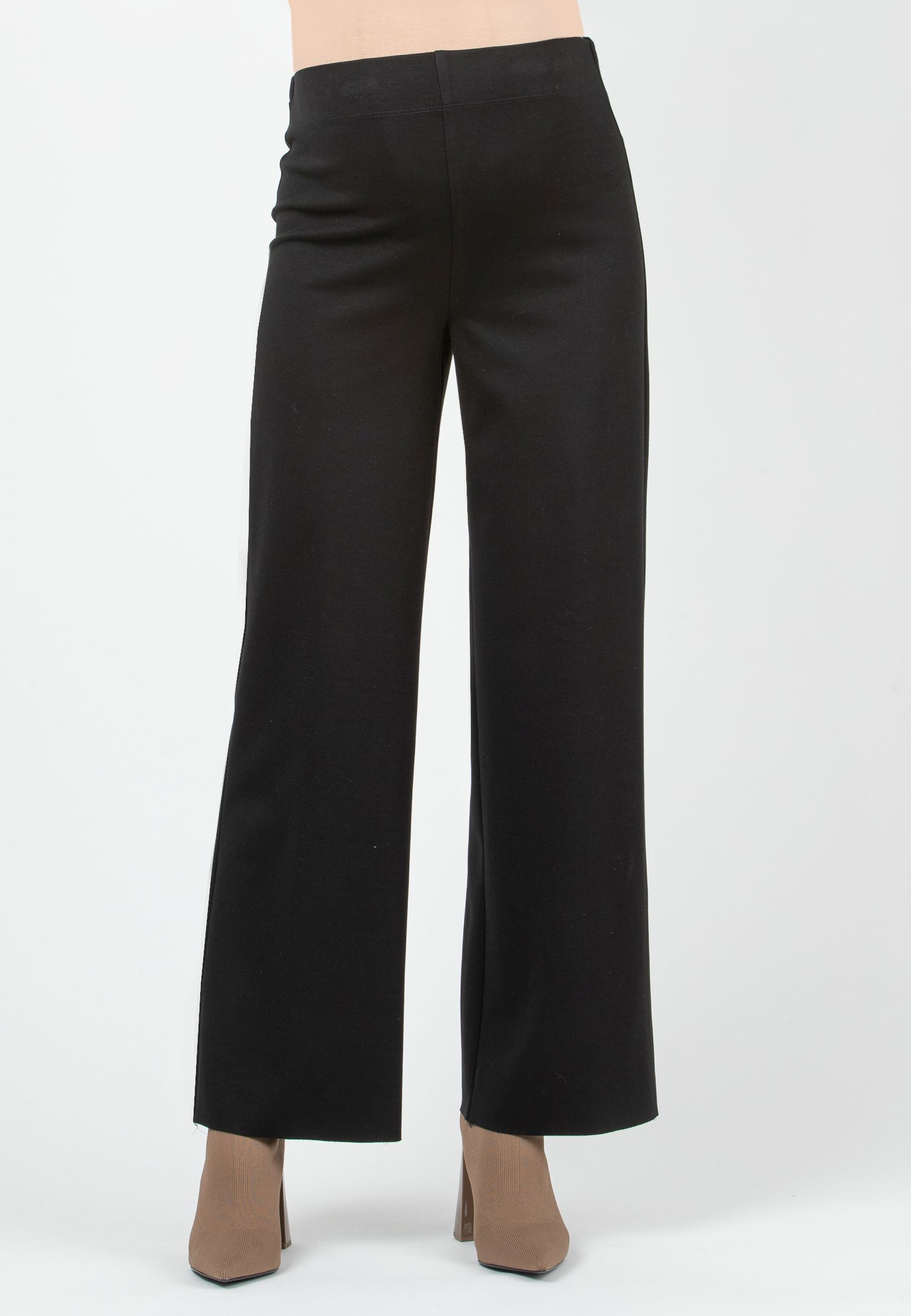 KIMBERLY - Maternity trousers in Diagonal Ponte Fabric (Nero)
