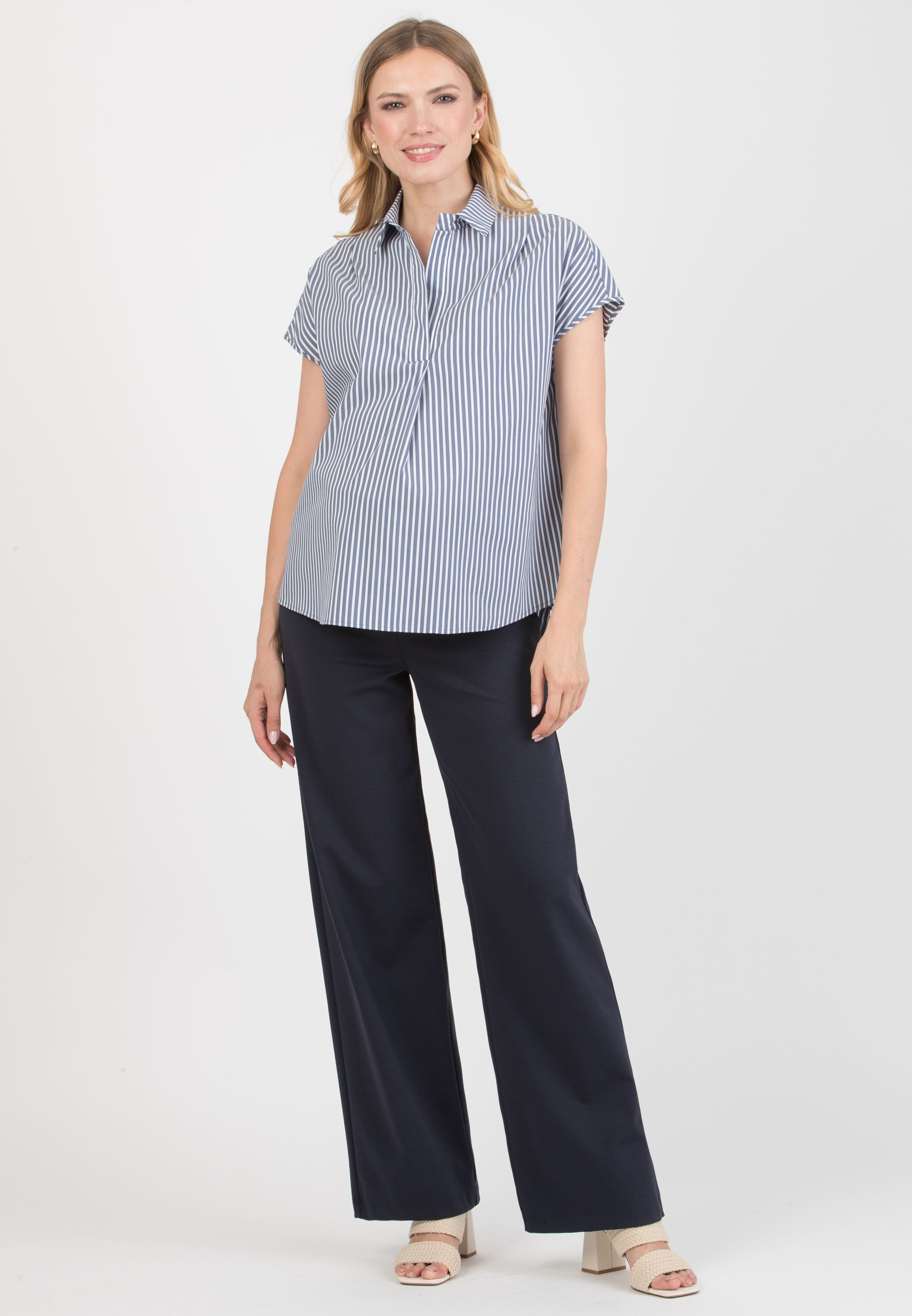 OLIVIA M/M – Oversized Maternity Shirt in Striped Cotton Poplin (Blu)