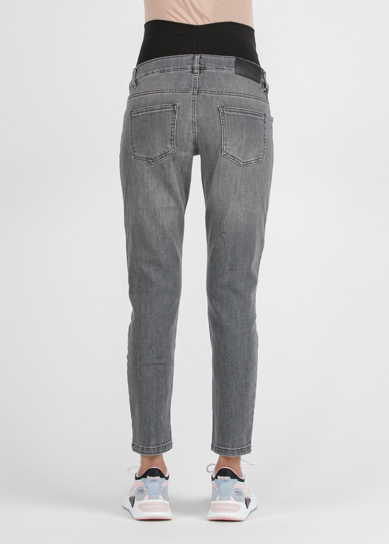 DEMI - Cropped Mom Fit Maternity Jeans in Heavy Denim (Grigio Chiaro)
