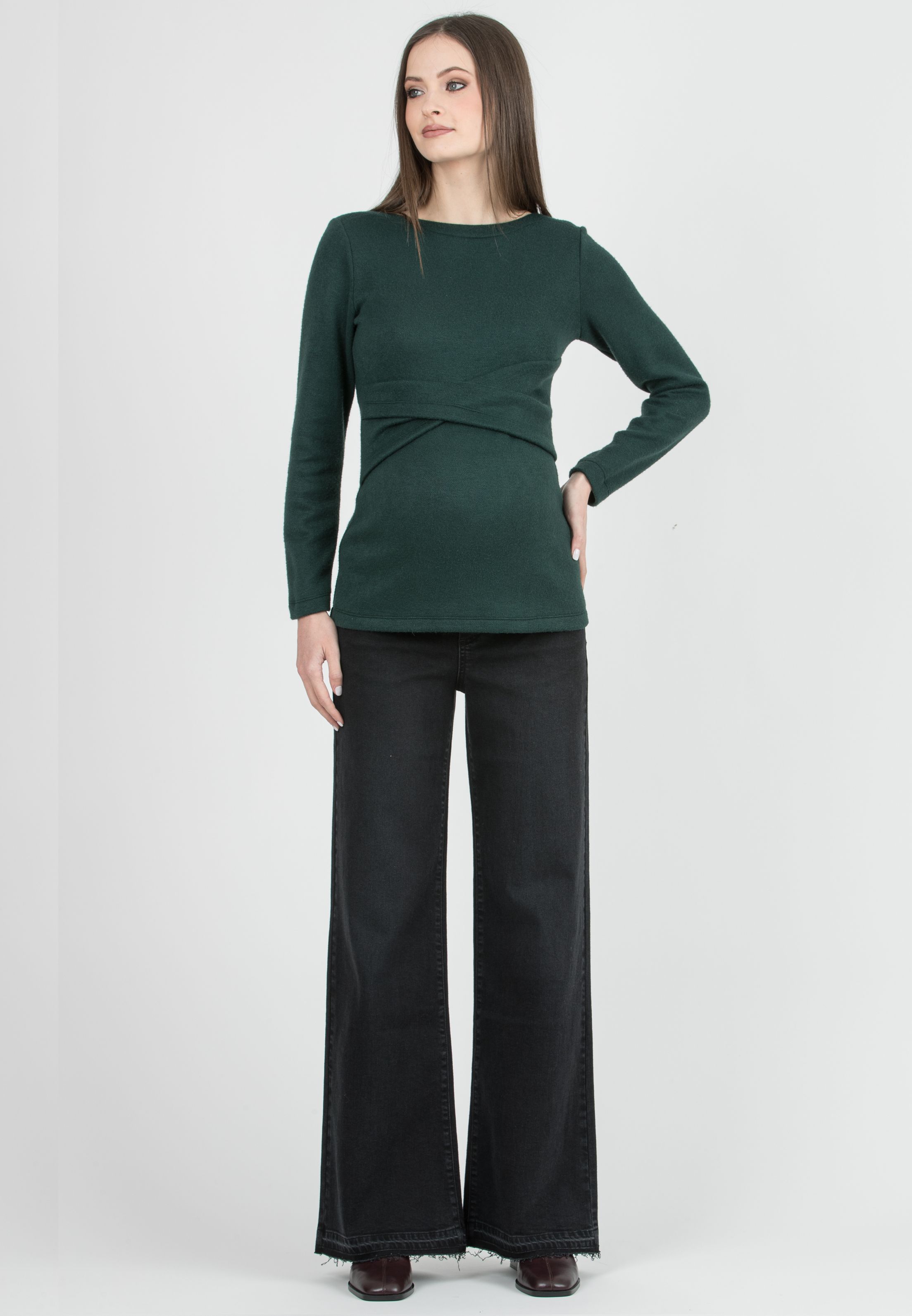 NOAH - Wide Leg Maternity Jeans in Black Denim with Fringed Hem (Nero)