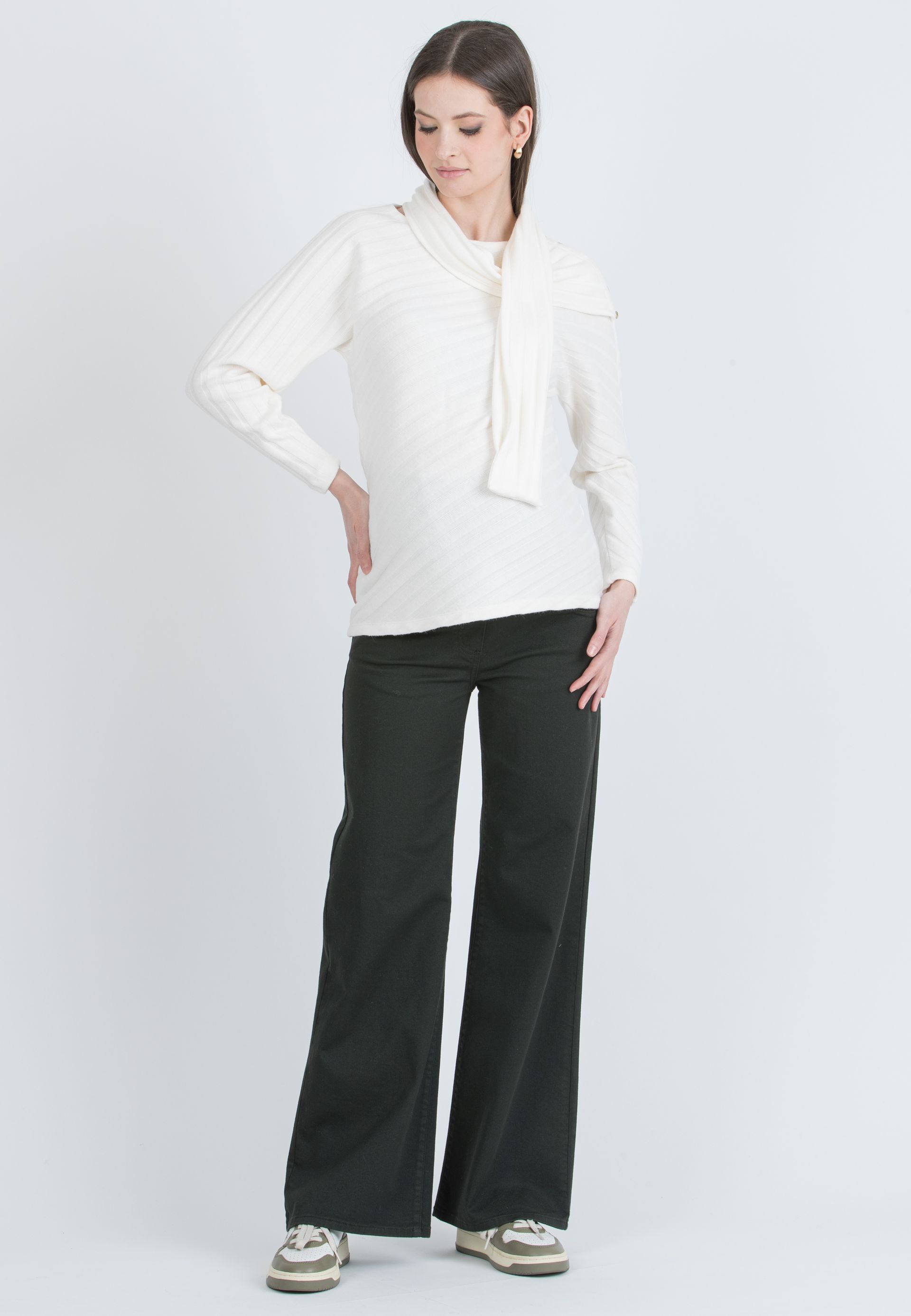 NOAH – Maternity Wide-Leg Jeans in Coloured Denim (Verde)