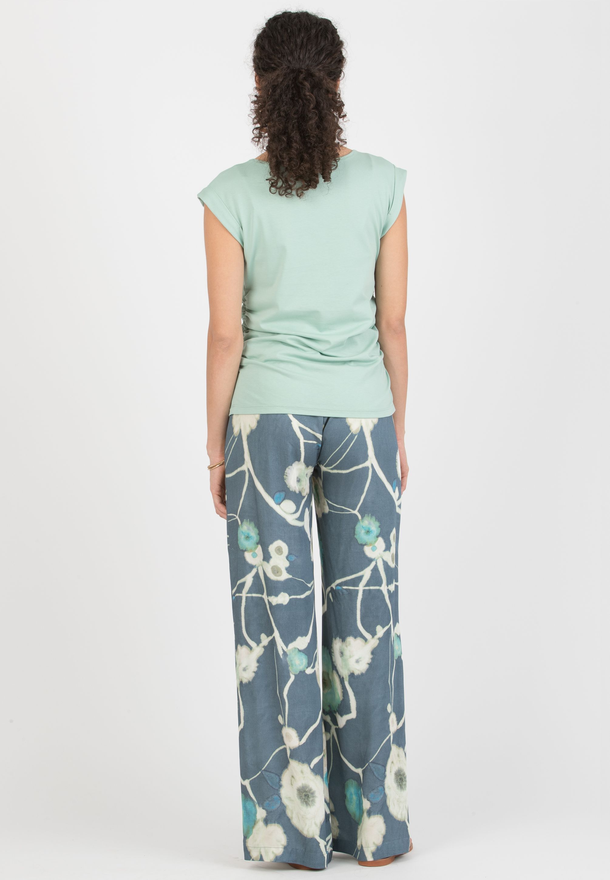 GUENDALINA LG - Maternity Palazzo Trousers in Printed Viscose Satin (Denim)